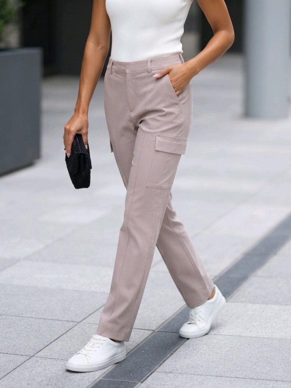 Athleta Cargo Straight Leg Pants Size 4 Dusty Pink NWT